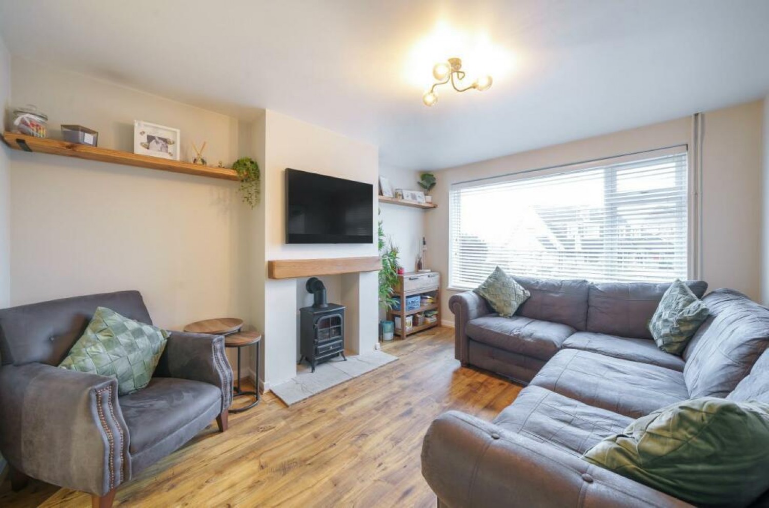 3 bedroom House for sale in West End Drive, Horsforth, Leeds