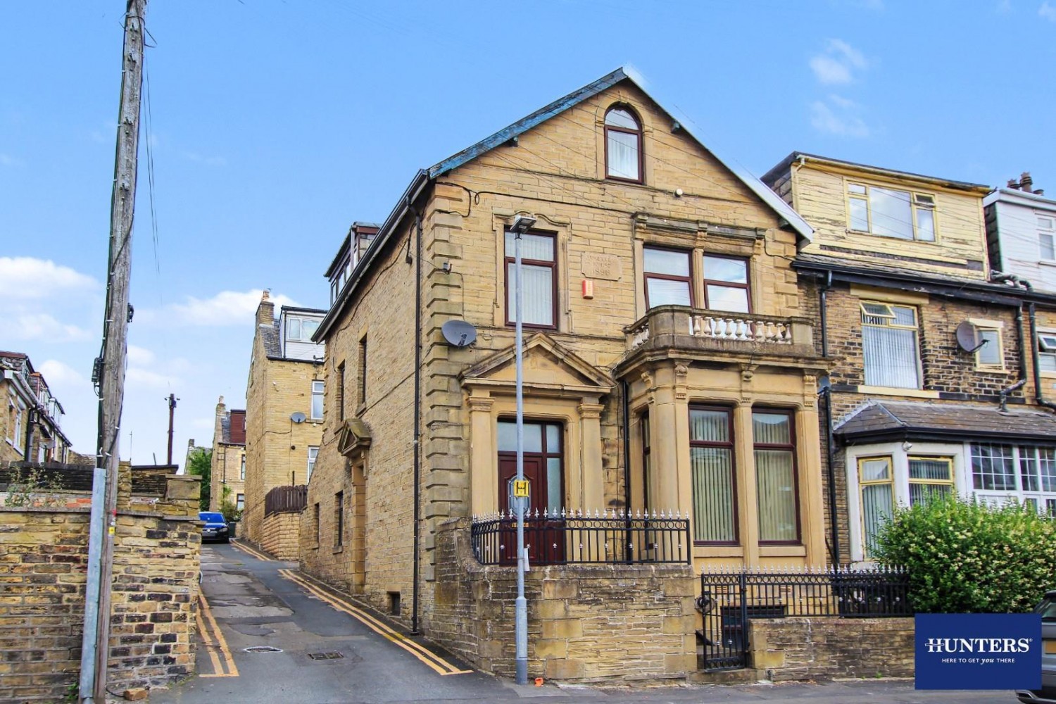 6 bedroom House for sale in Arnold Place Bradford, West Yorkshire, BD8 8NH