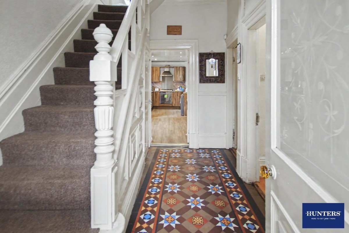 Arnold Place Bradford, West Yorkshire, BD8 8NH