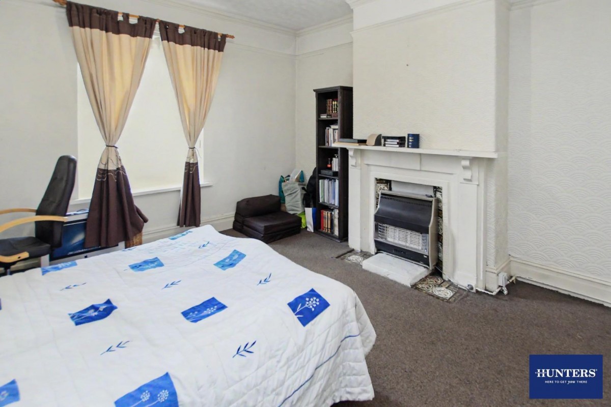 Arnold Place Bradford, West Yorkshire, BD8 8NH