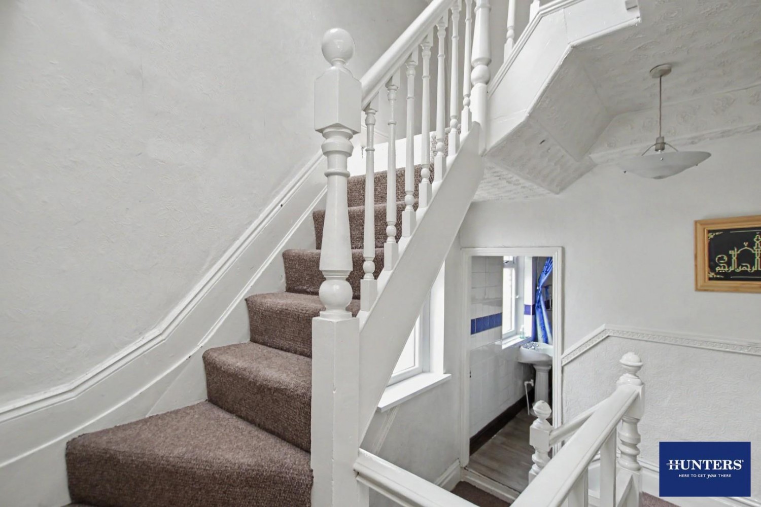 6 bedroom House for sale in Arnold Place Bradford, West Yorkshire, BD8 8NH
