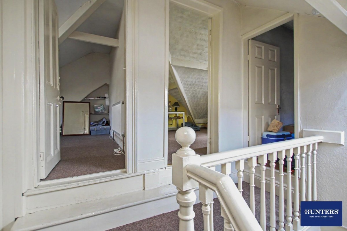 Arnold Place Bradford, West Yorkshire, BD8 8NH