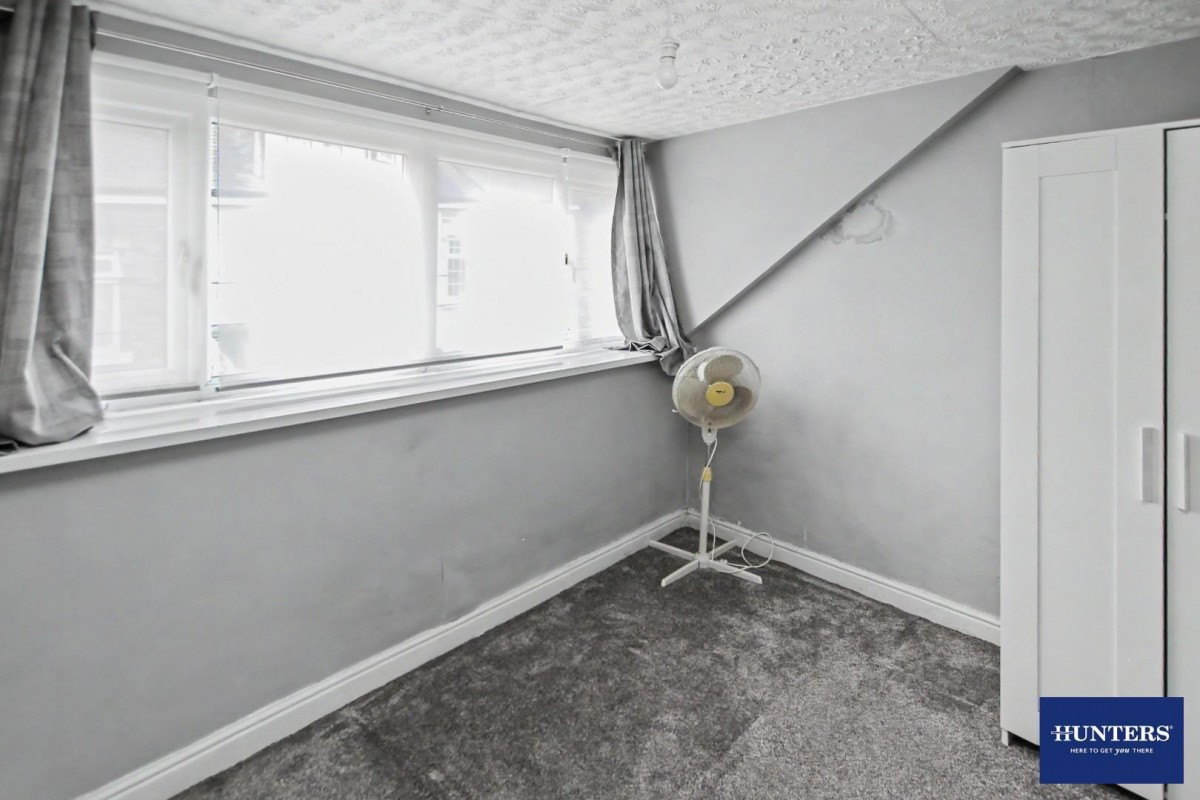 Arnold Place Bradford, West Yorkshire, BD8 8NH