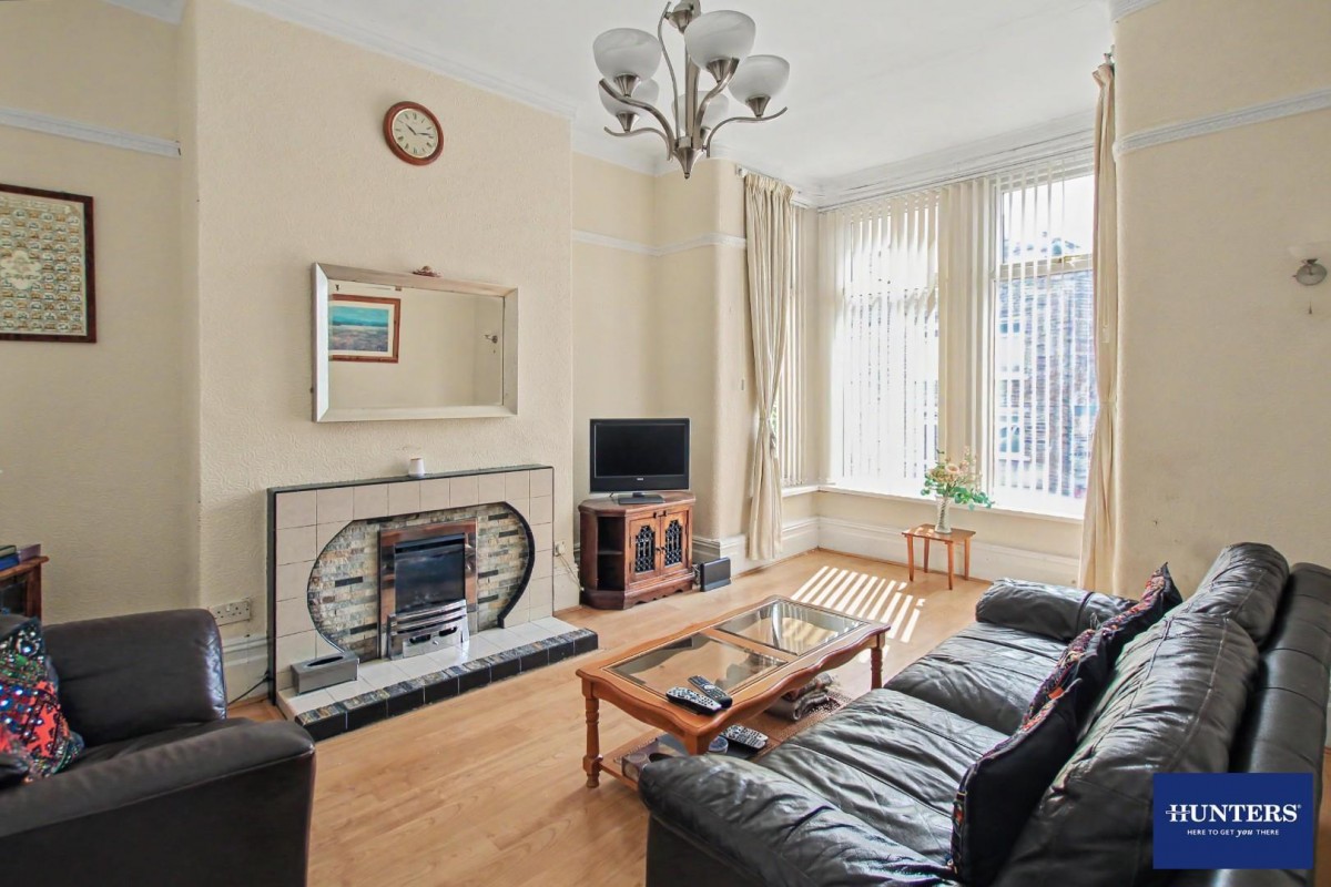 Arnold Place Bradford, West Yorkshire, BD8 8NH