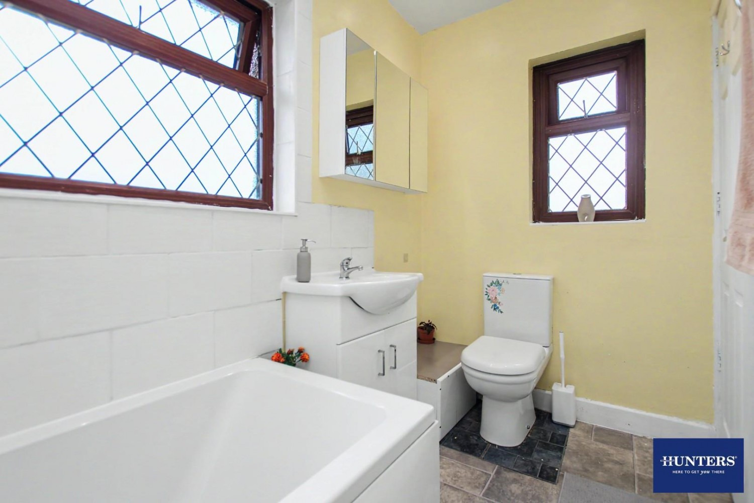 3 bedroom House for sale in Saffron Drive ,Allerton, Bradford, BD15 7NP