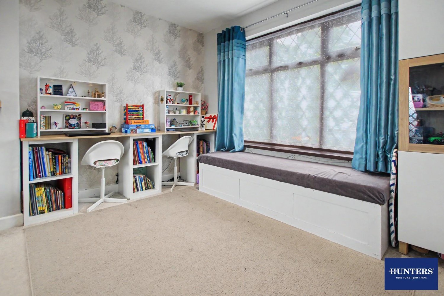 3 bedroom House for sale in Saffron Drive ,Allerton, Bradford, BD15 7NP
