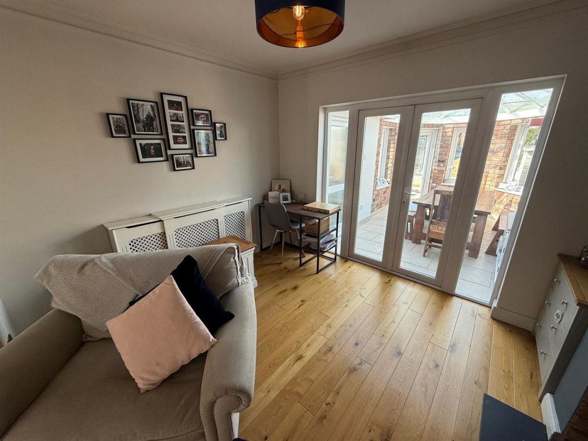 Park Road West, Wollaston, Stourbridge, DY8 3NQ