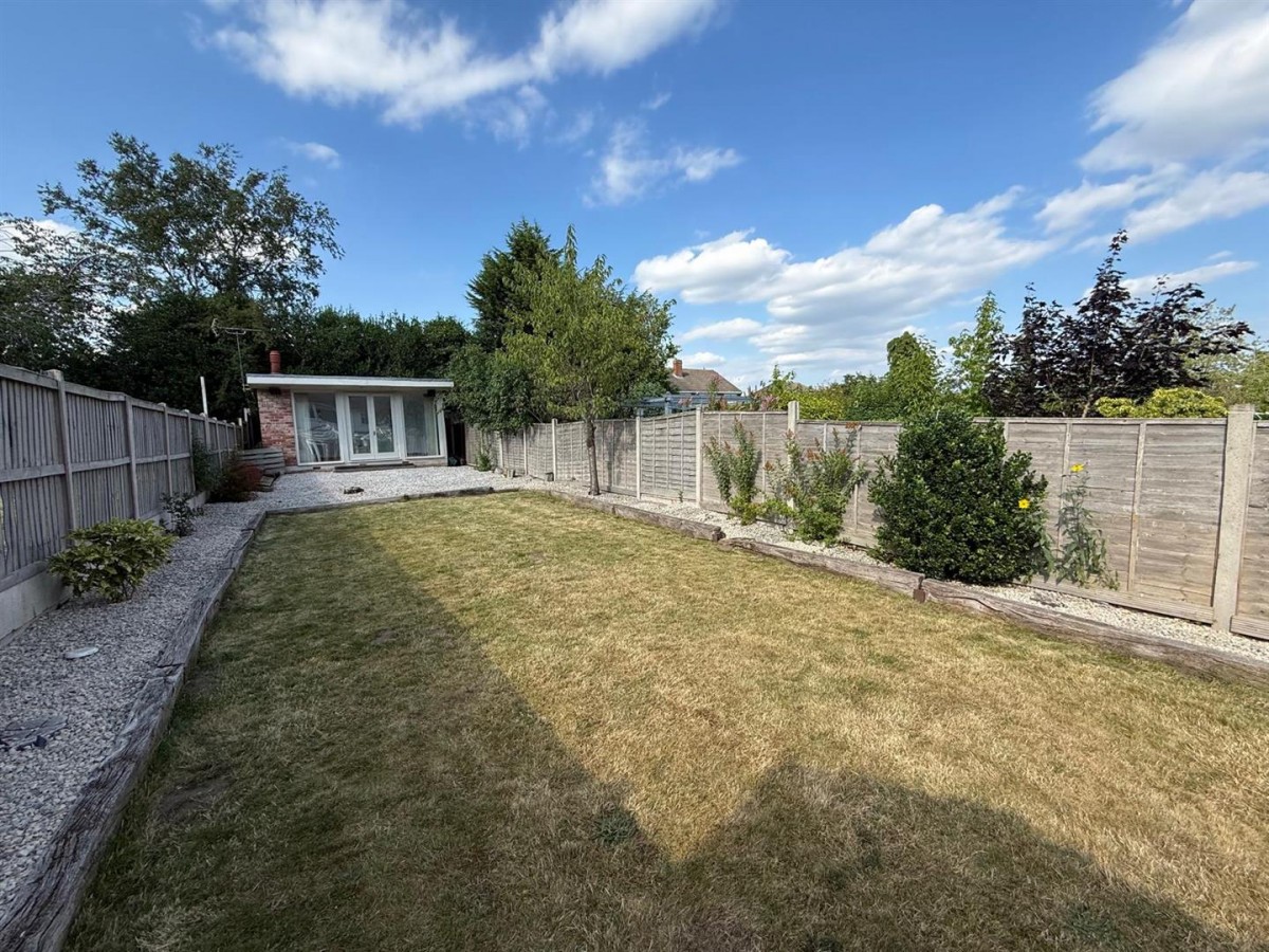 Park Road West, Wollaston, Stourbridge, DY8 3NQ