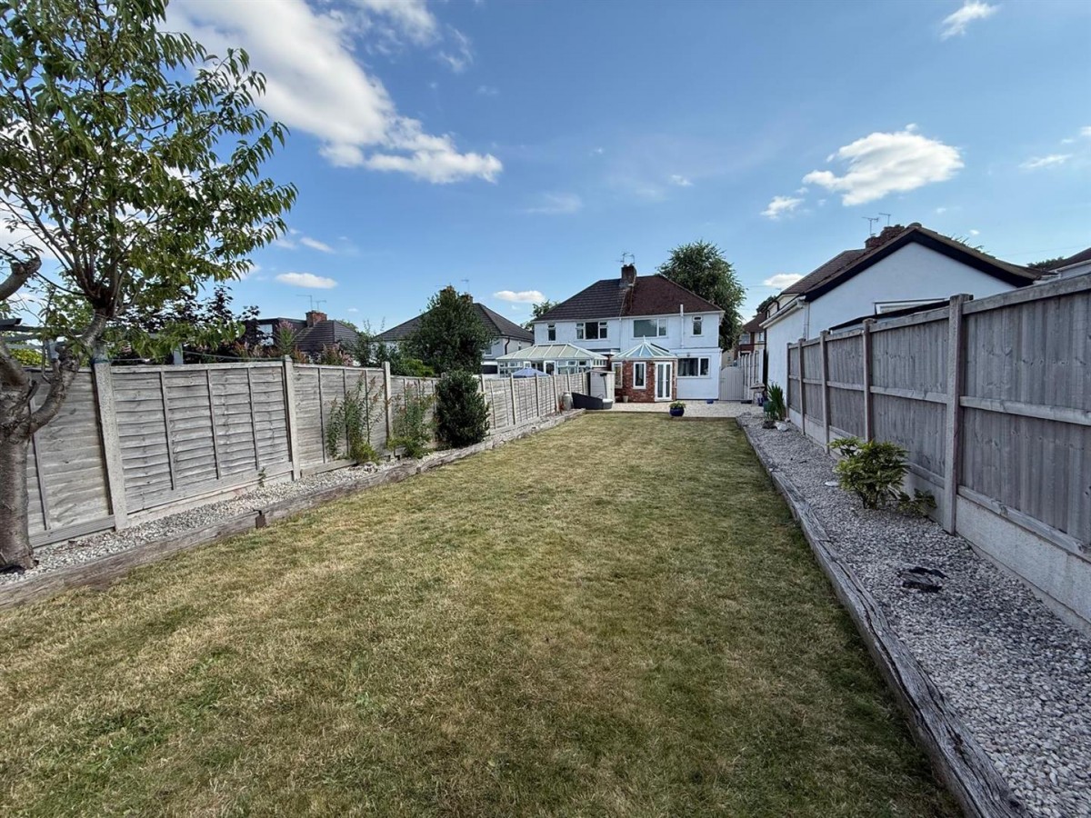 Park Road West, Wollaston, Stourbridge, DY8 3NQ