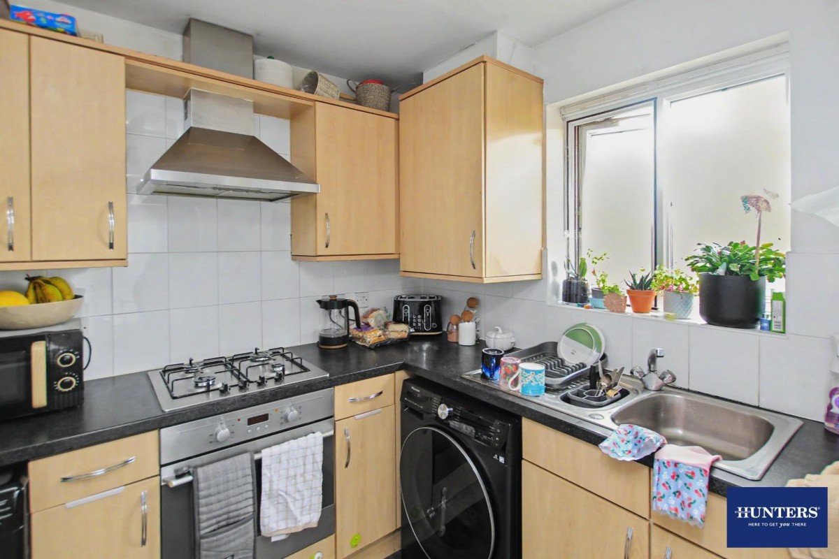 Sandhill Close ,Bradford, BD8 0DZ