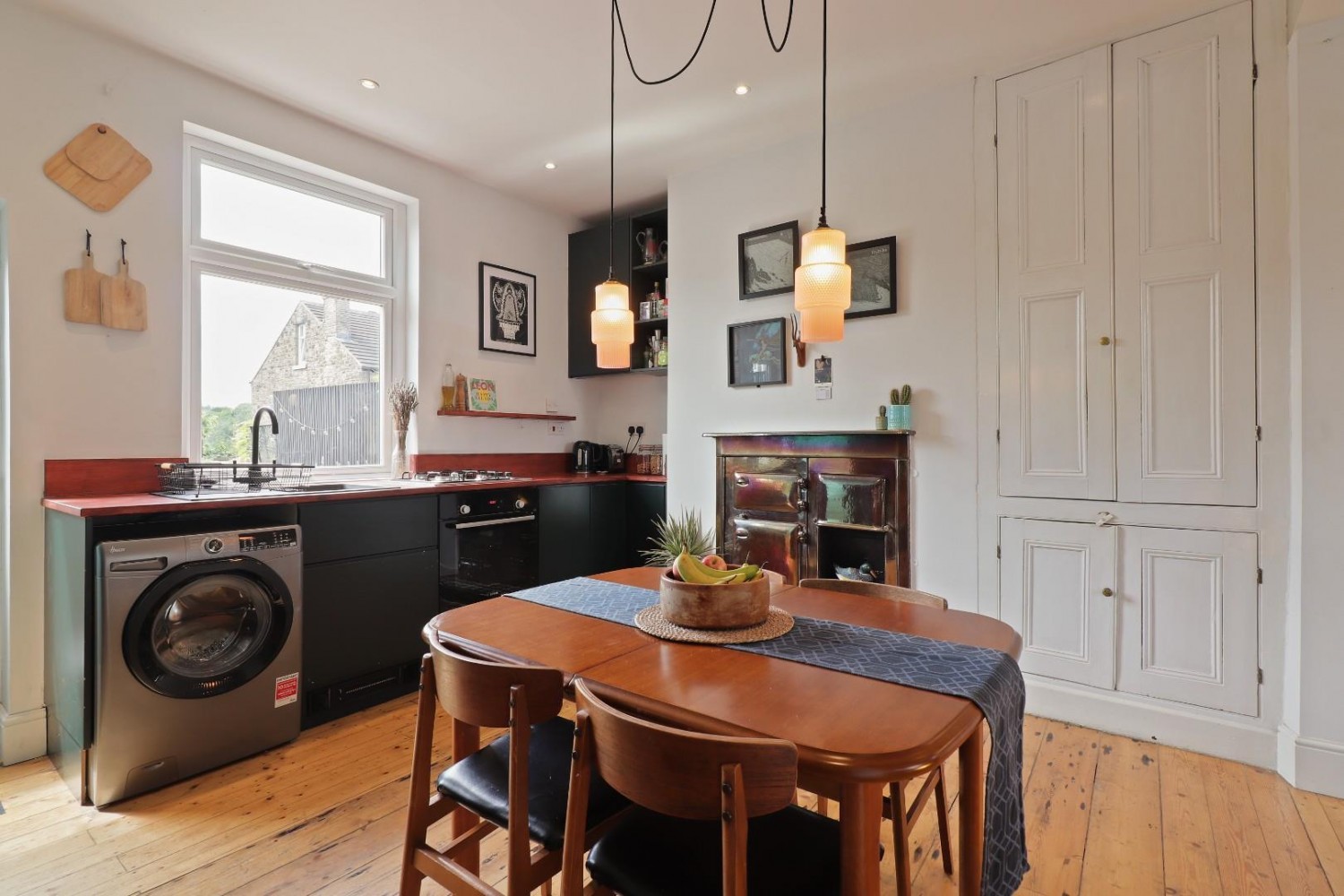 2 bedroom House for sale in Tapton Bank, Crosspool, Sheffield