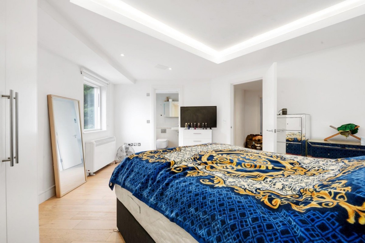 Ostro House, Finchley Road, London
