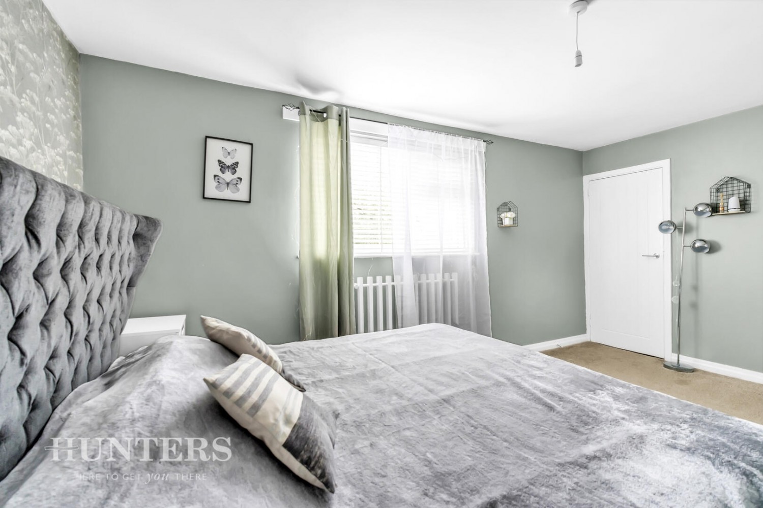 2 bedroom House for sale in Reins Lee Avenue, Oldham