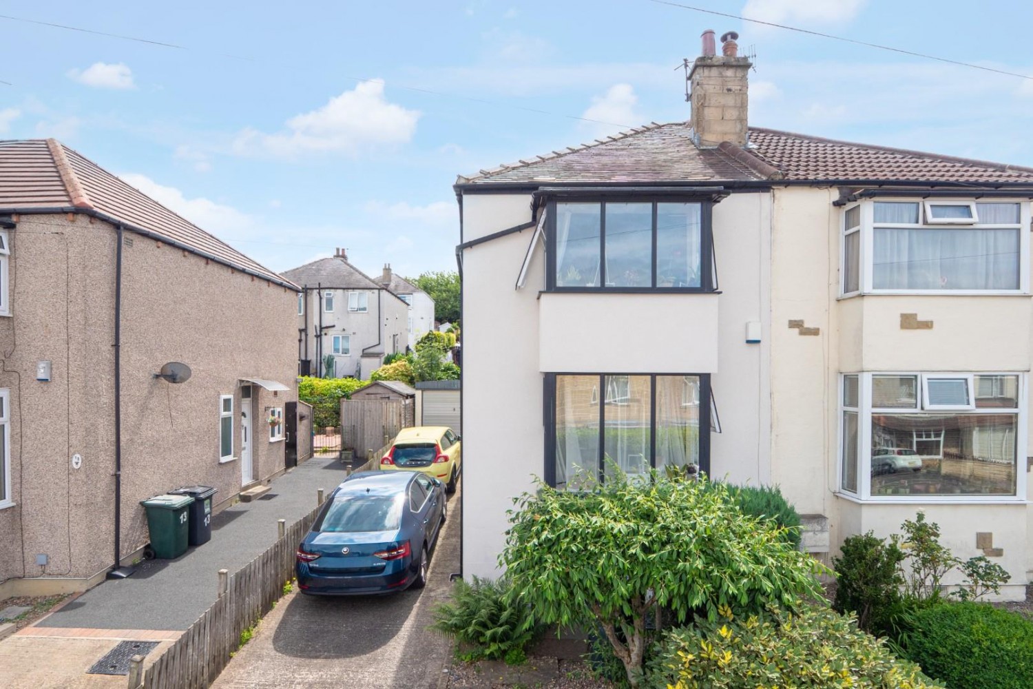 2 bedroom House to let in Vicarage Road, Shipley