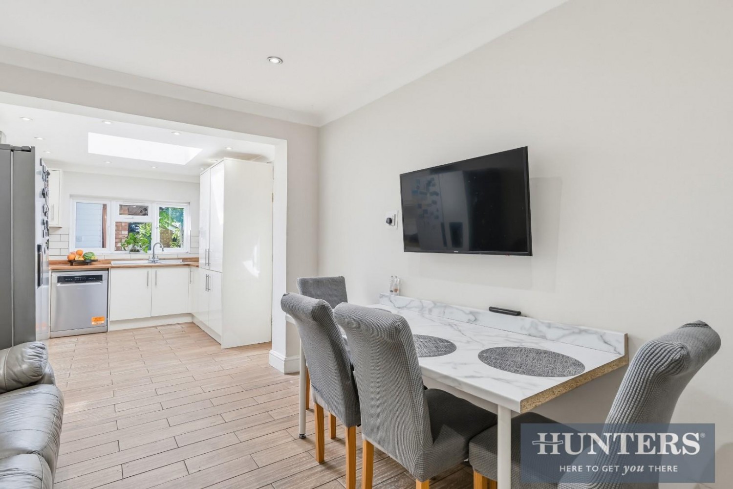 5 bedroom House for sale in Inwood Road, Hounslow, TW3