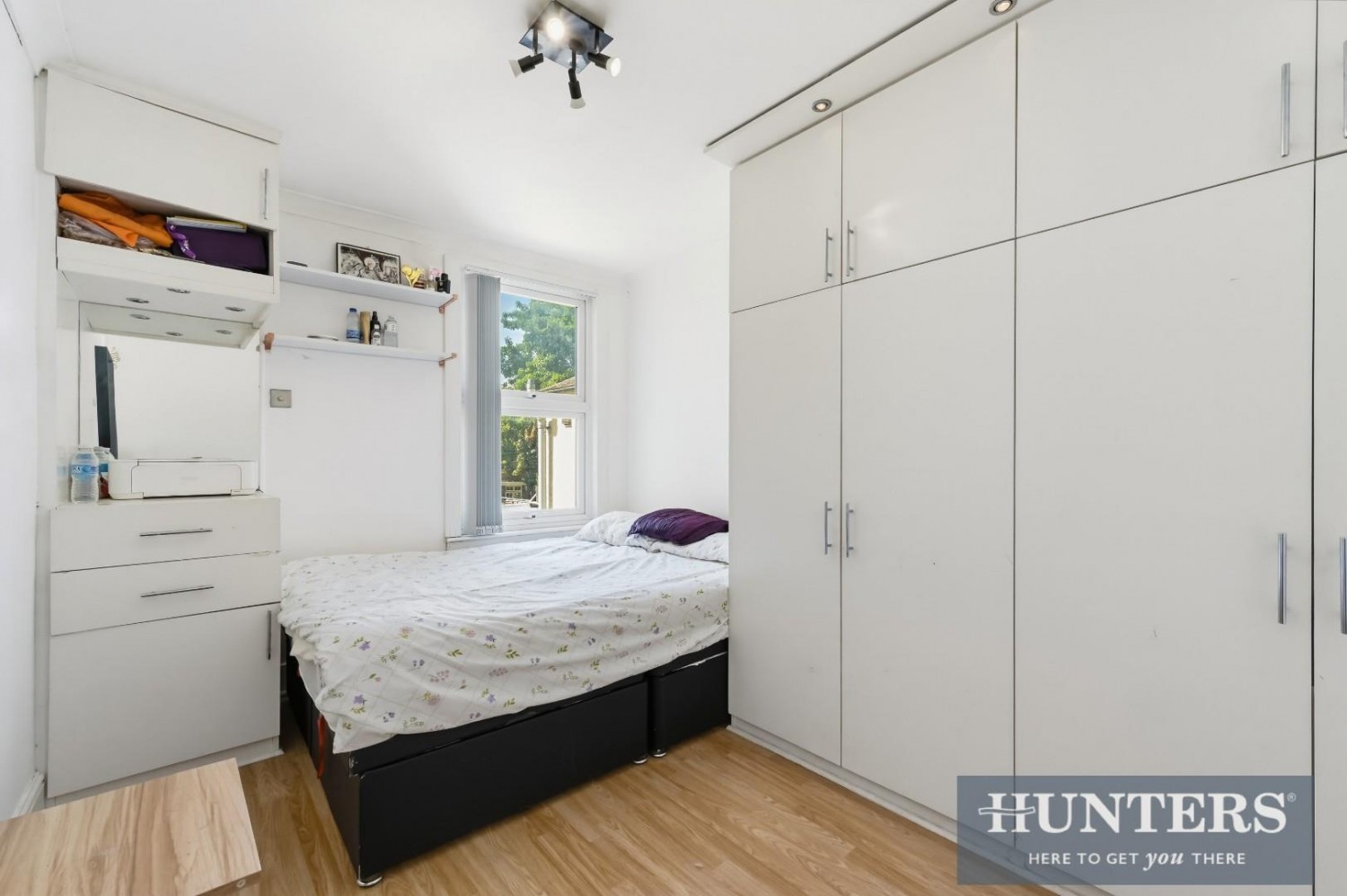 5 bedroom House for sale in Inwood Road, Hounslow, TW3
