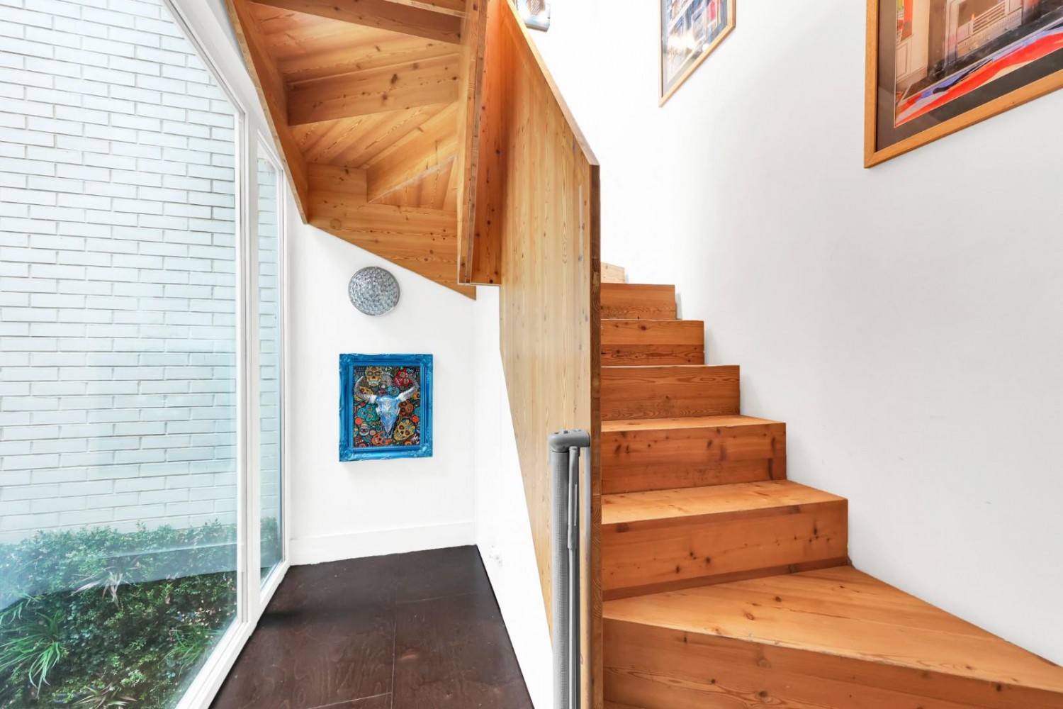 3 bedroom House for sale in Chance Street, Shoreditch, E2
