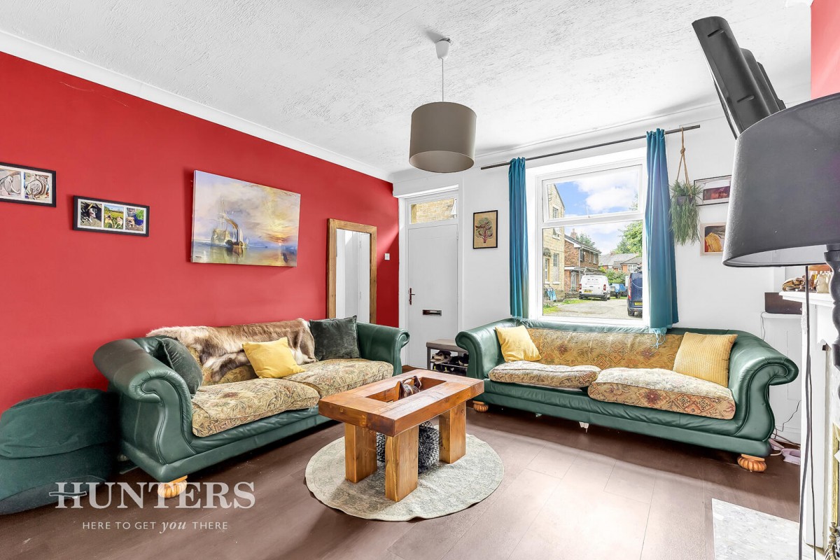 Hare Hill Road, Littleborough OL15 9HE