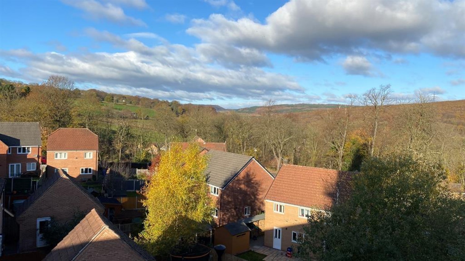 2 bedroom Flat to let in Middlewood Rise, Sheffield, S6 1UR