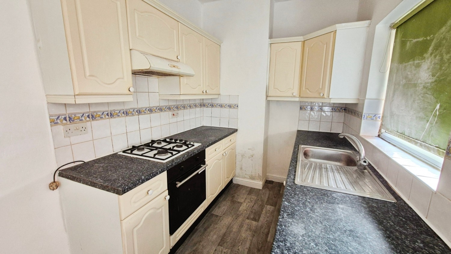 2 bedroom House for sale in Church Street, Chadsmoor, Cannock