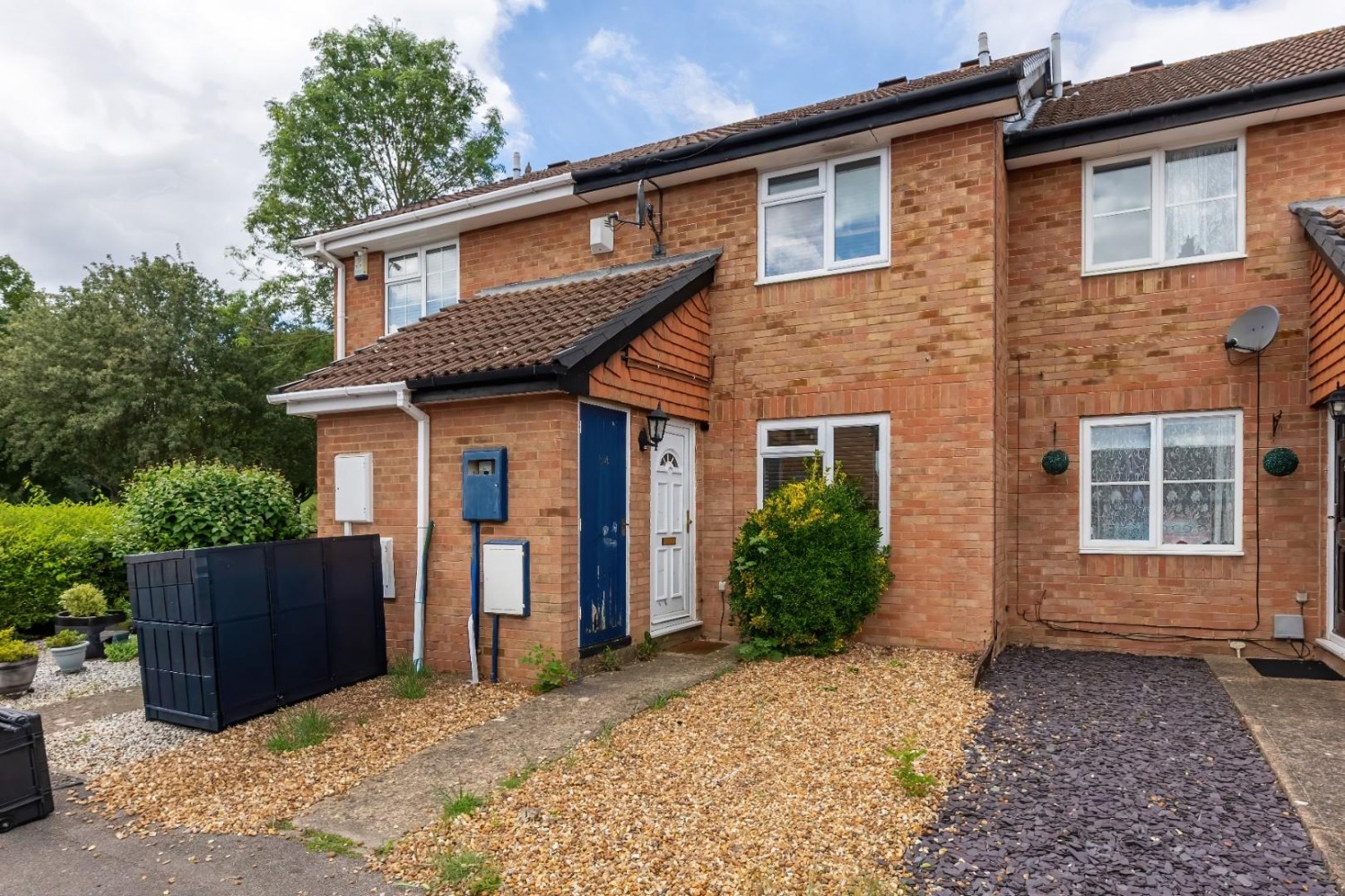 2 bedroom House for sale in Burgess Gardens, Newport Pagnell