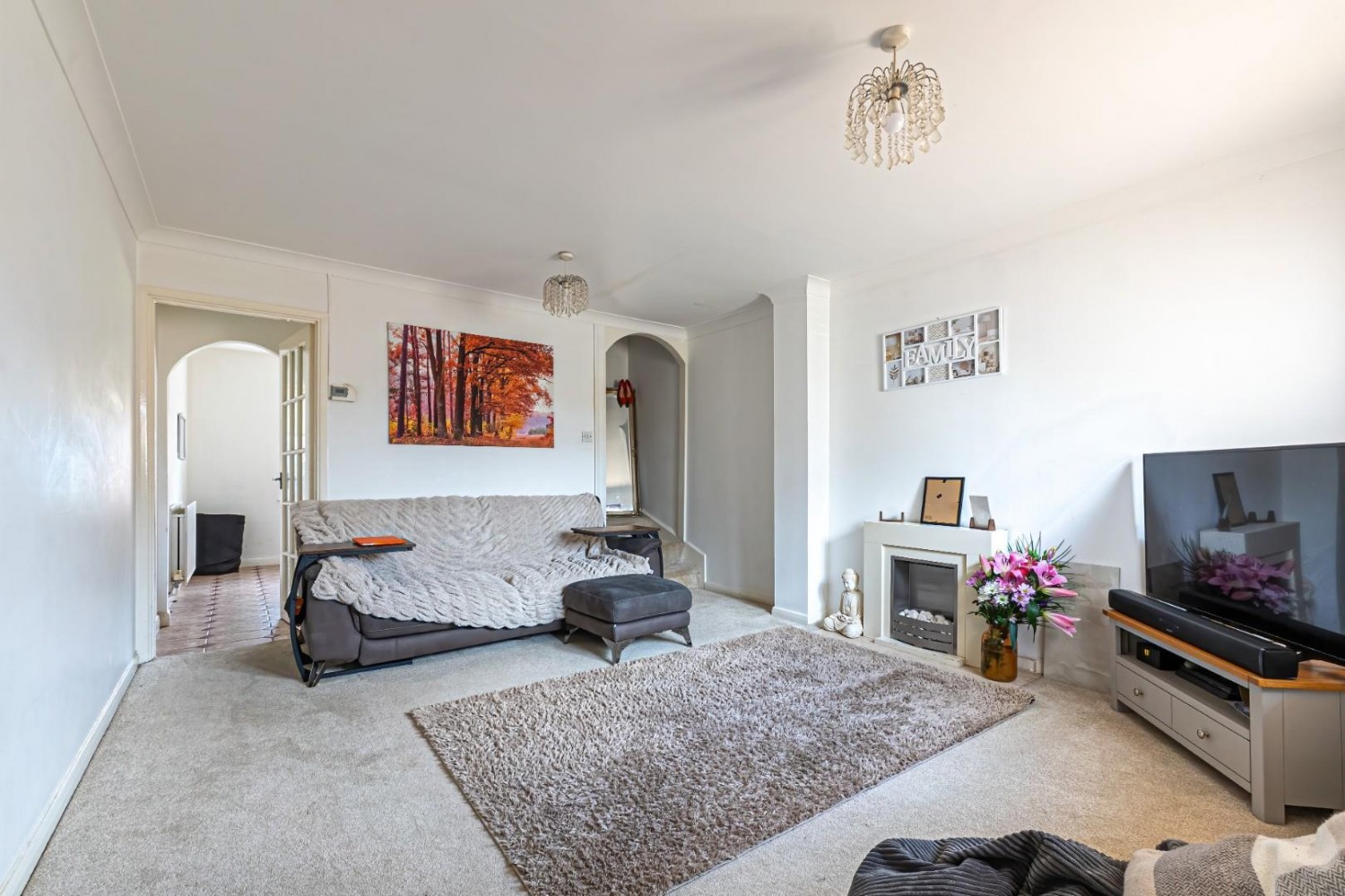 2 bedroom House for sale in Burgess Gardens, Newport Pagnell
