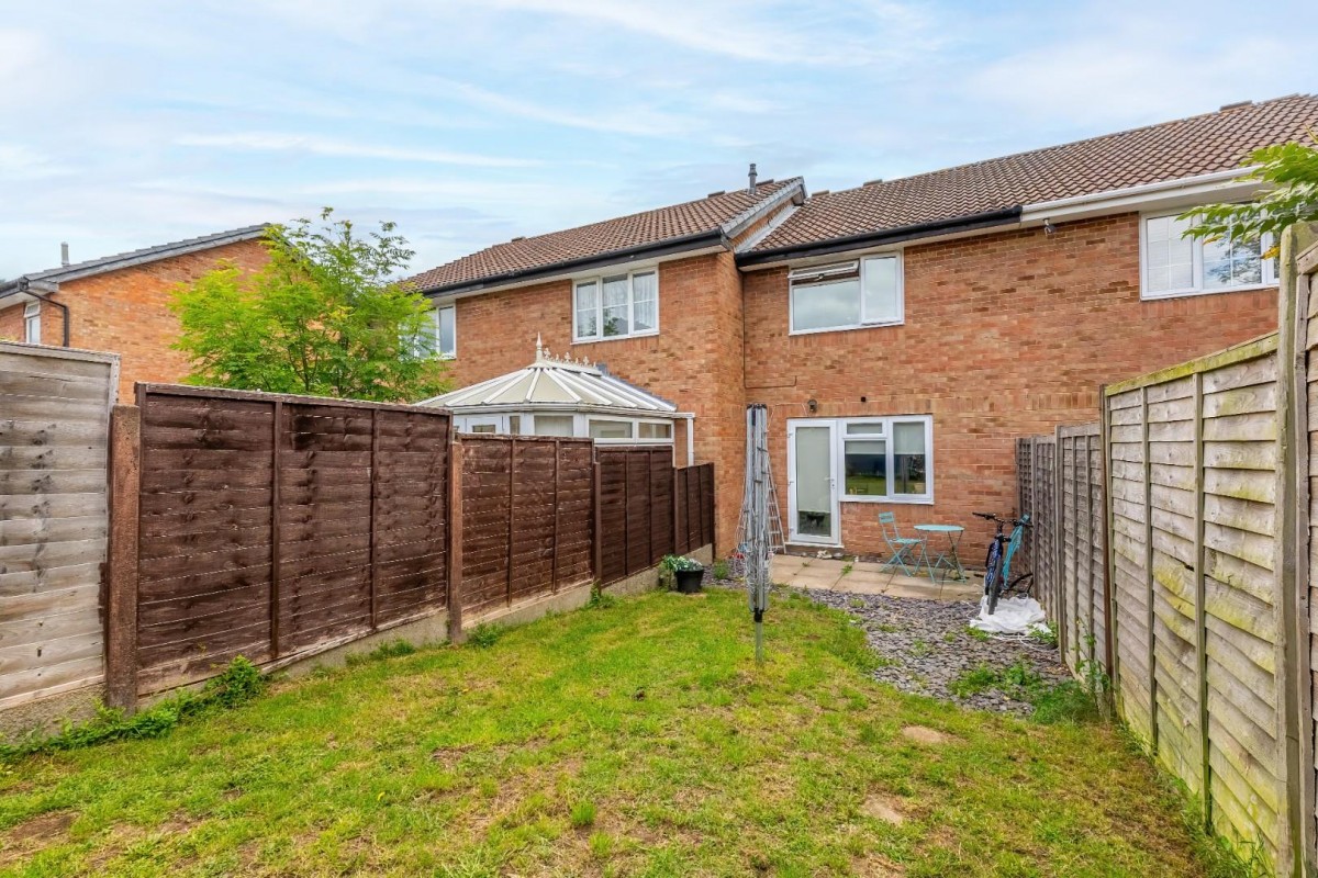 Burgess Gardens, Newport Pagnell