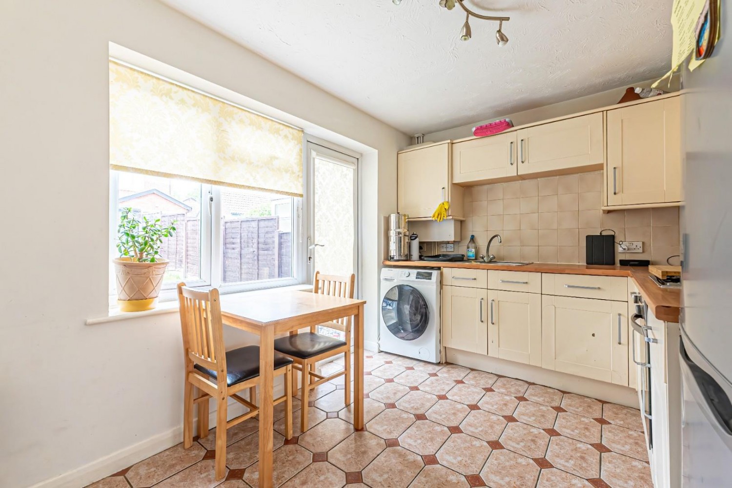 2 bedroom House for sale in Burgess Gardens, Newport Pagnell