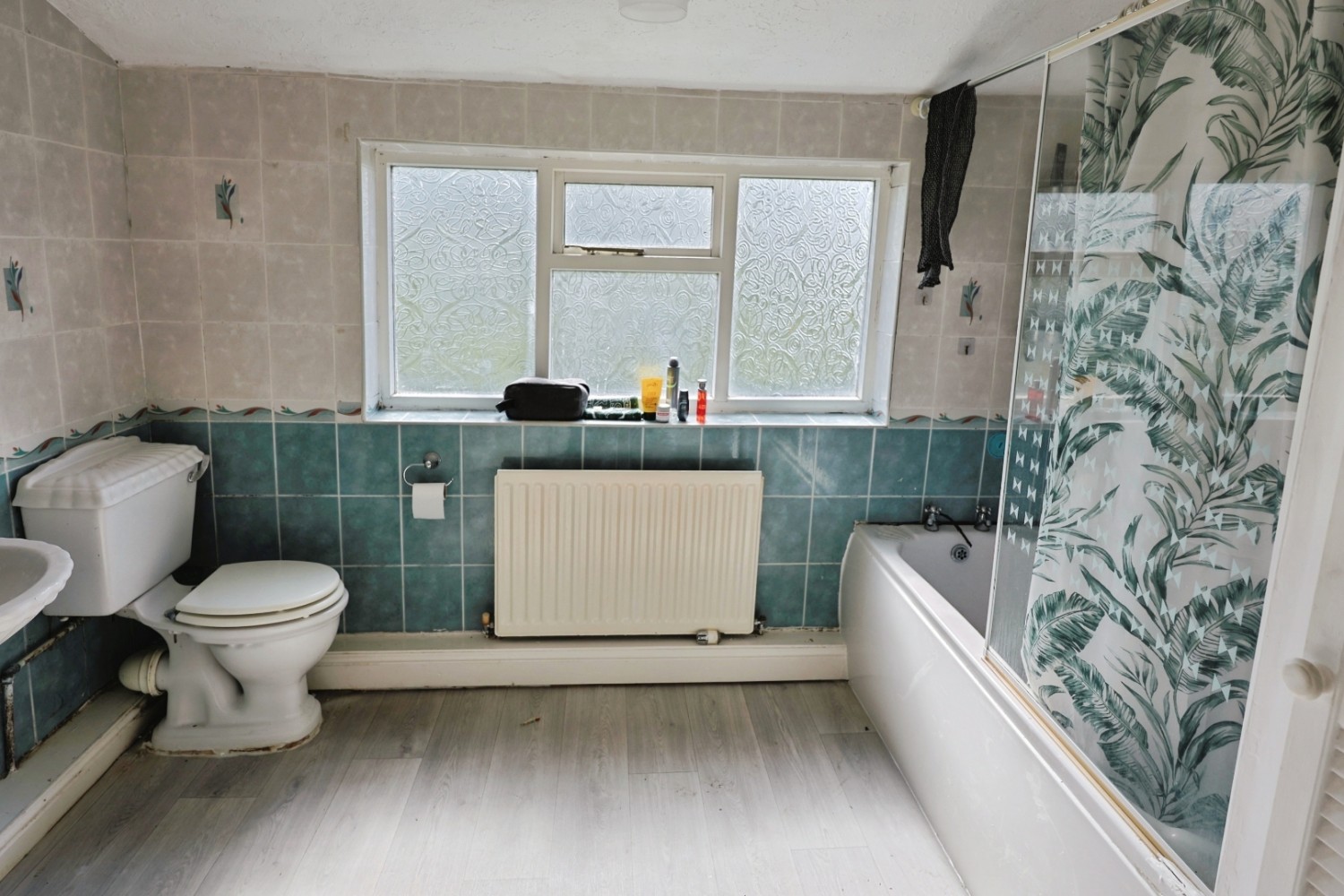 3 bedroom House for sale in Durham Road, Chilton, Ferryhill