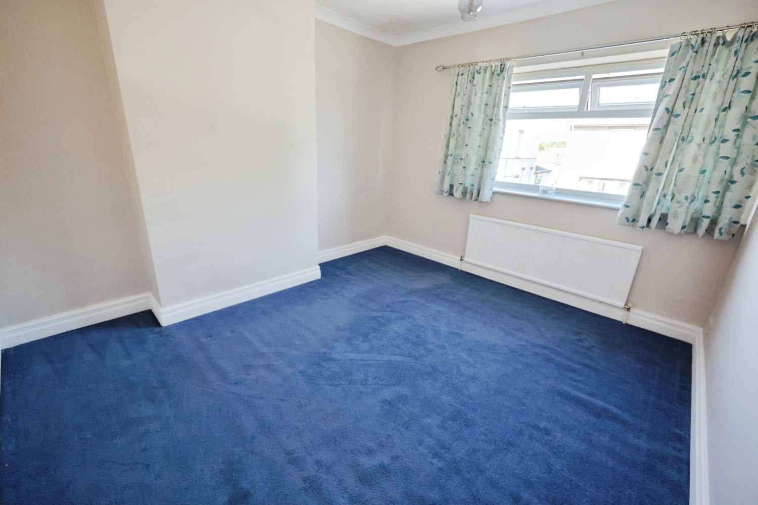 3 bedroom House for sale in Durham Road, Chilton, Ferryhill