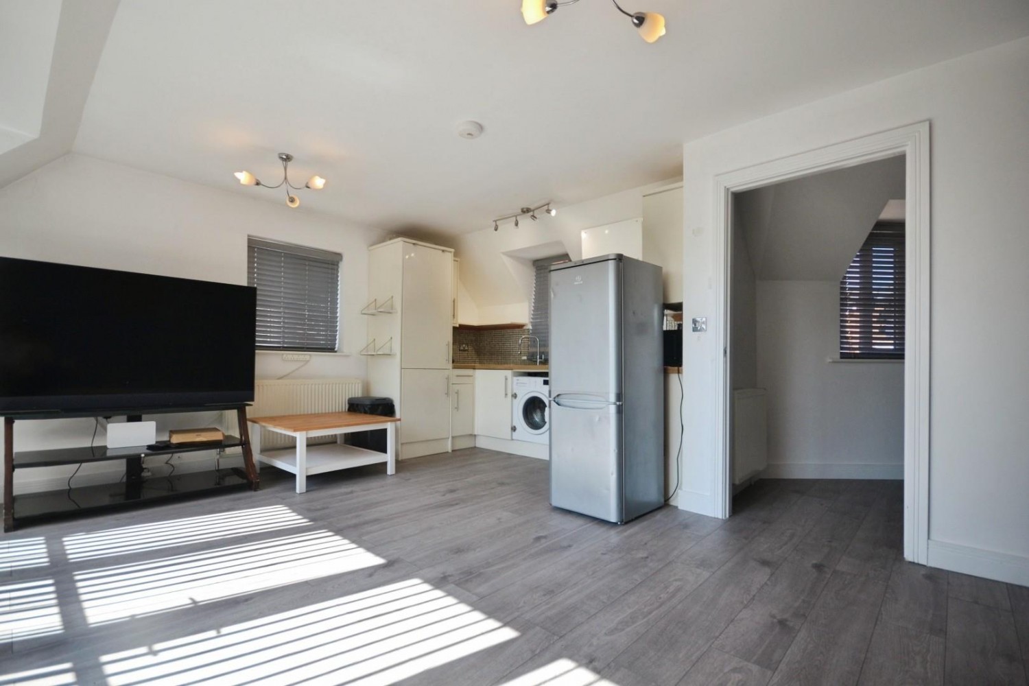 2 bedroom Flat to let in Sona Gardens, Tilehurst, Reading