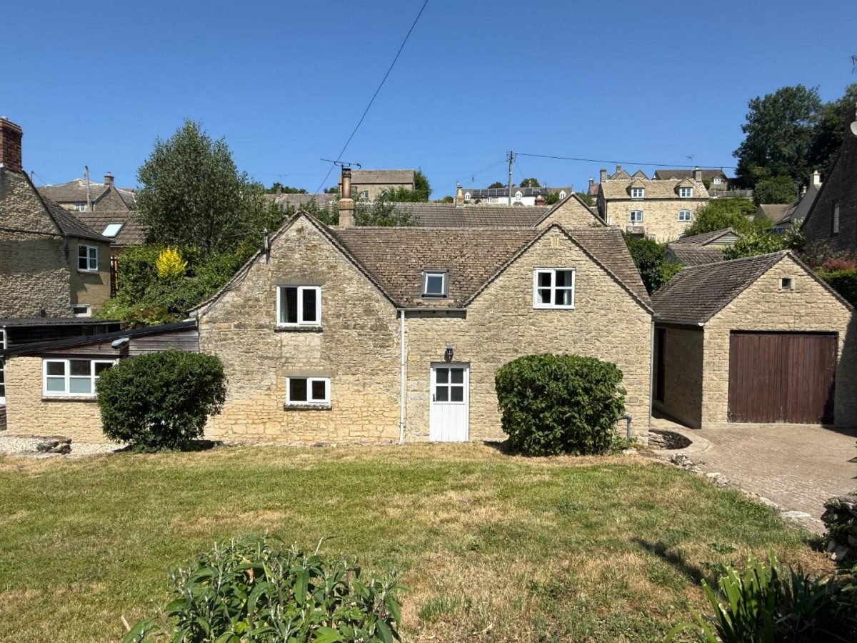 Oakridge Lynch, Stroud