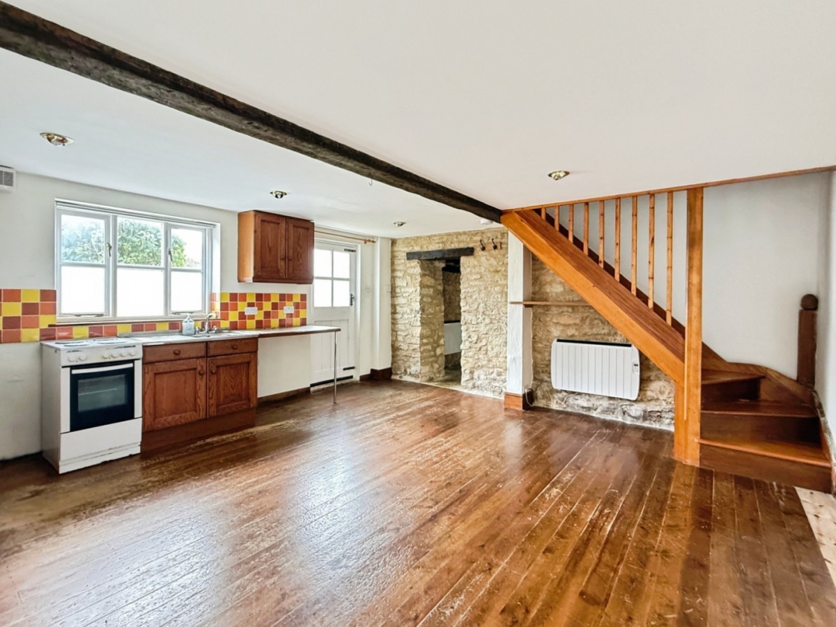 Oakridge Lynch, Stroud
