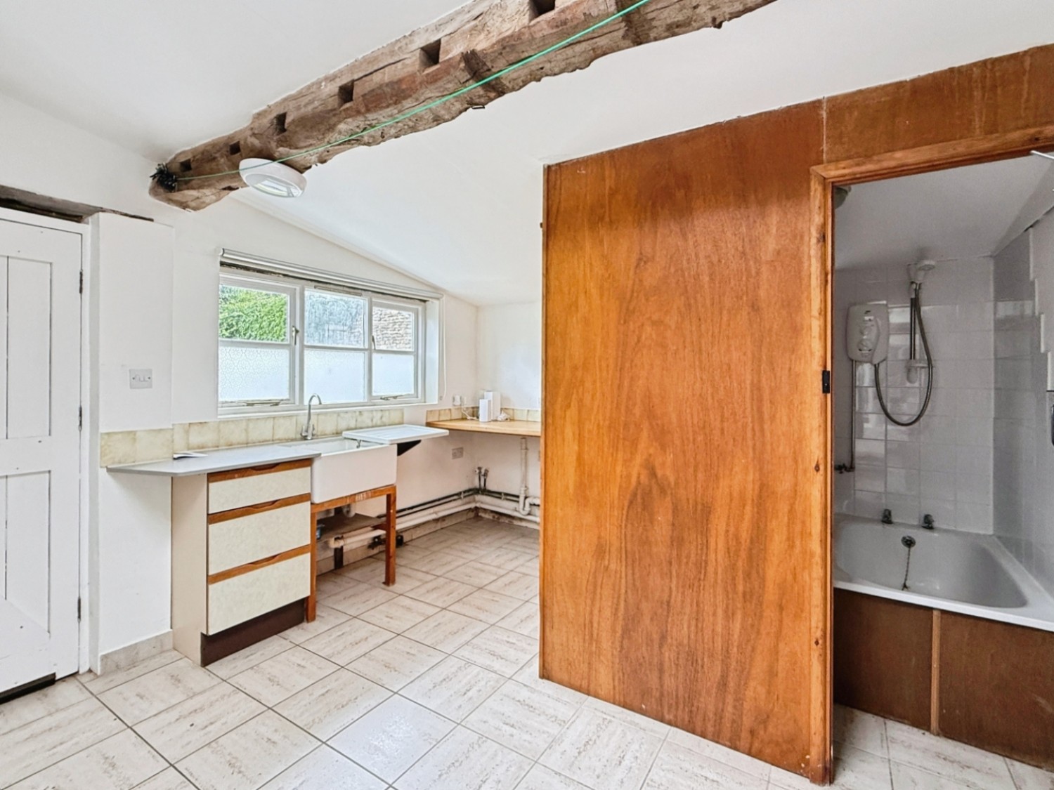 2 bedroom House for sale in Oakridge Lynch, Stroud