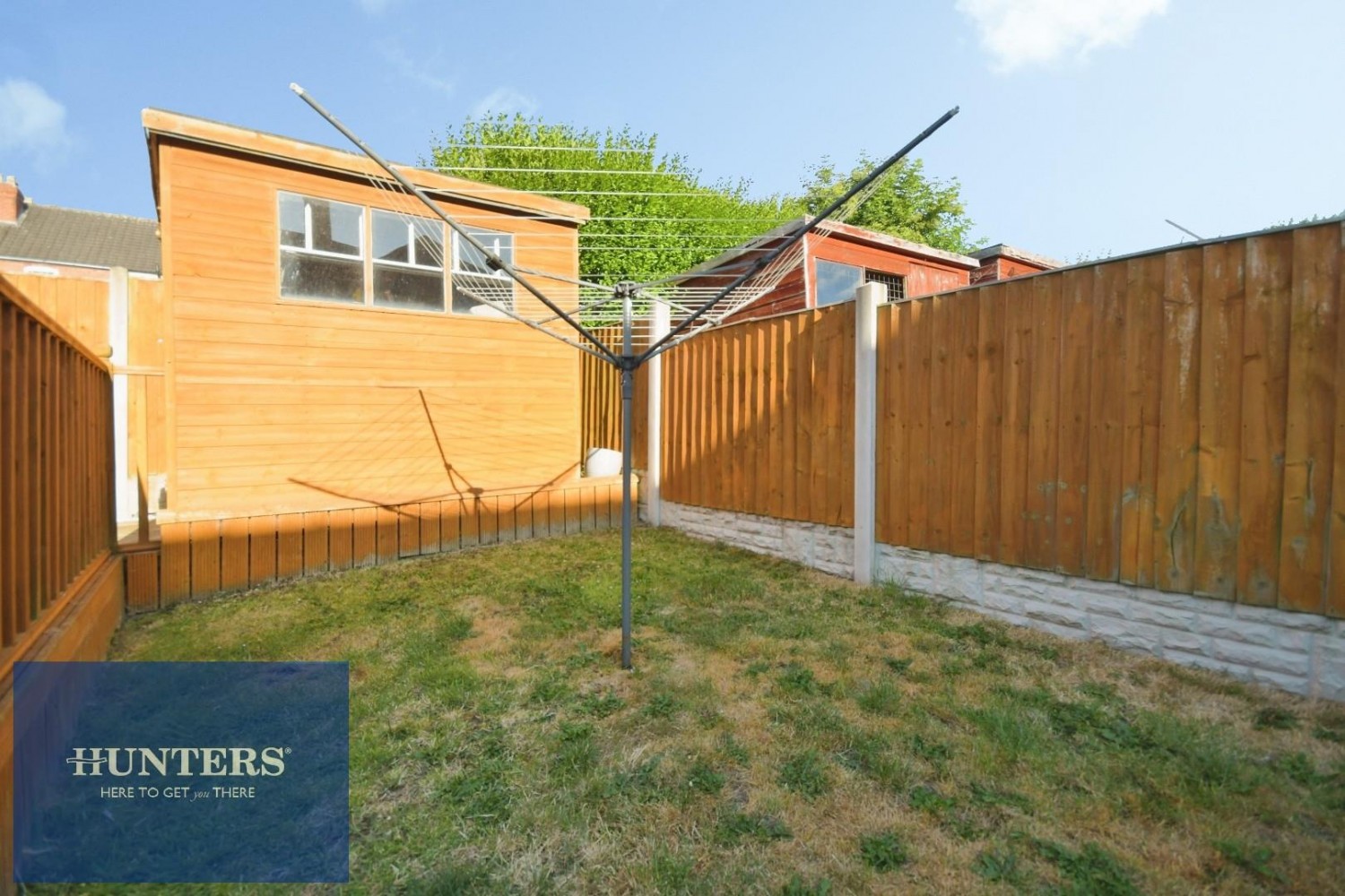 4 bedroom House for sale in Devonshire Avenue North, New Whittington, Chesterfield, S43 2DF