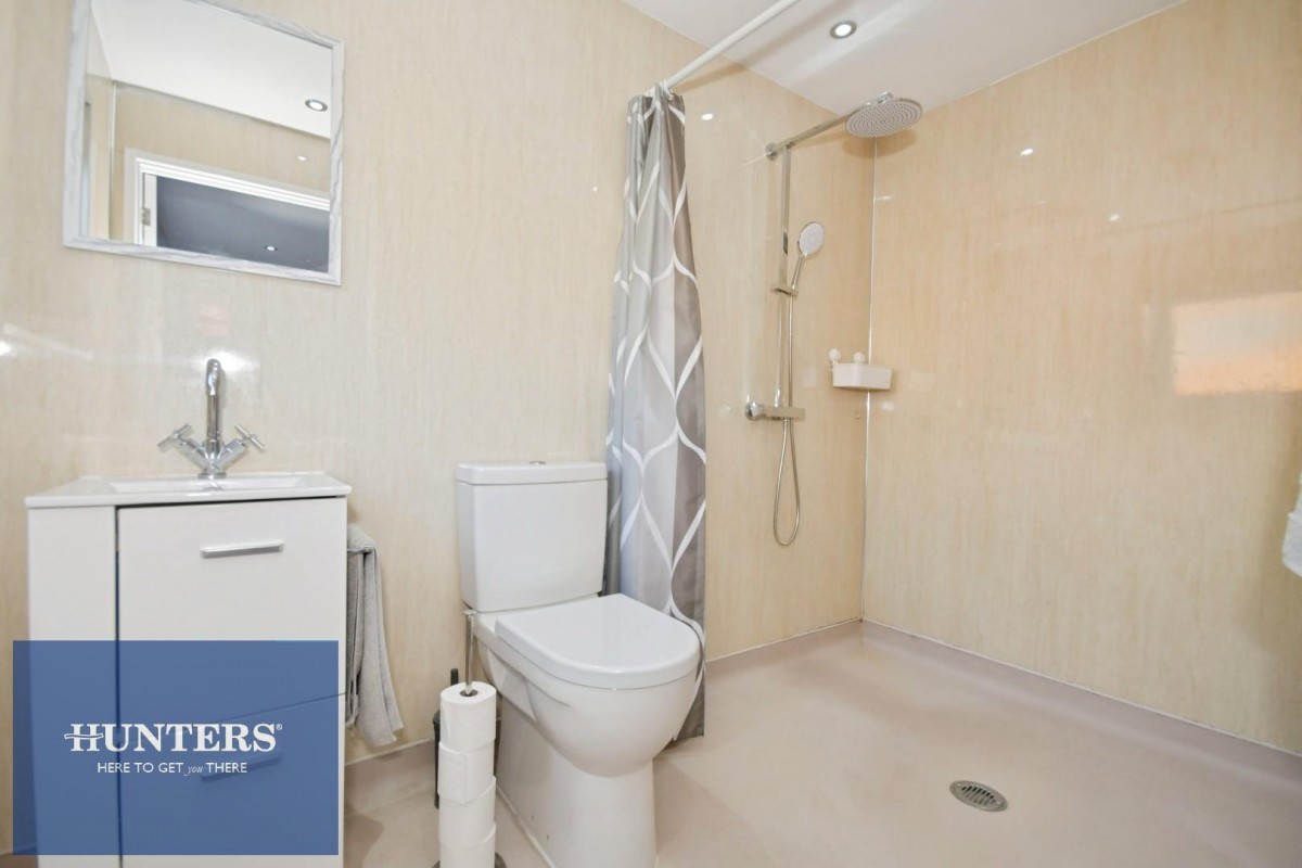 Devonshire Avenue North, New Whittington, Chesterfield, S43 2DF