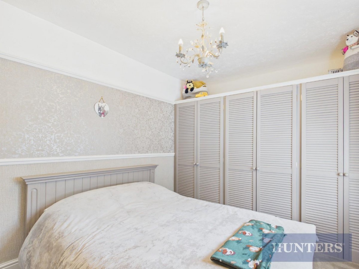 Manor Avenue, Scarborough, YO12 5JR