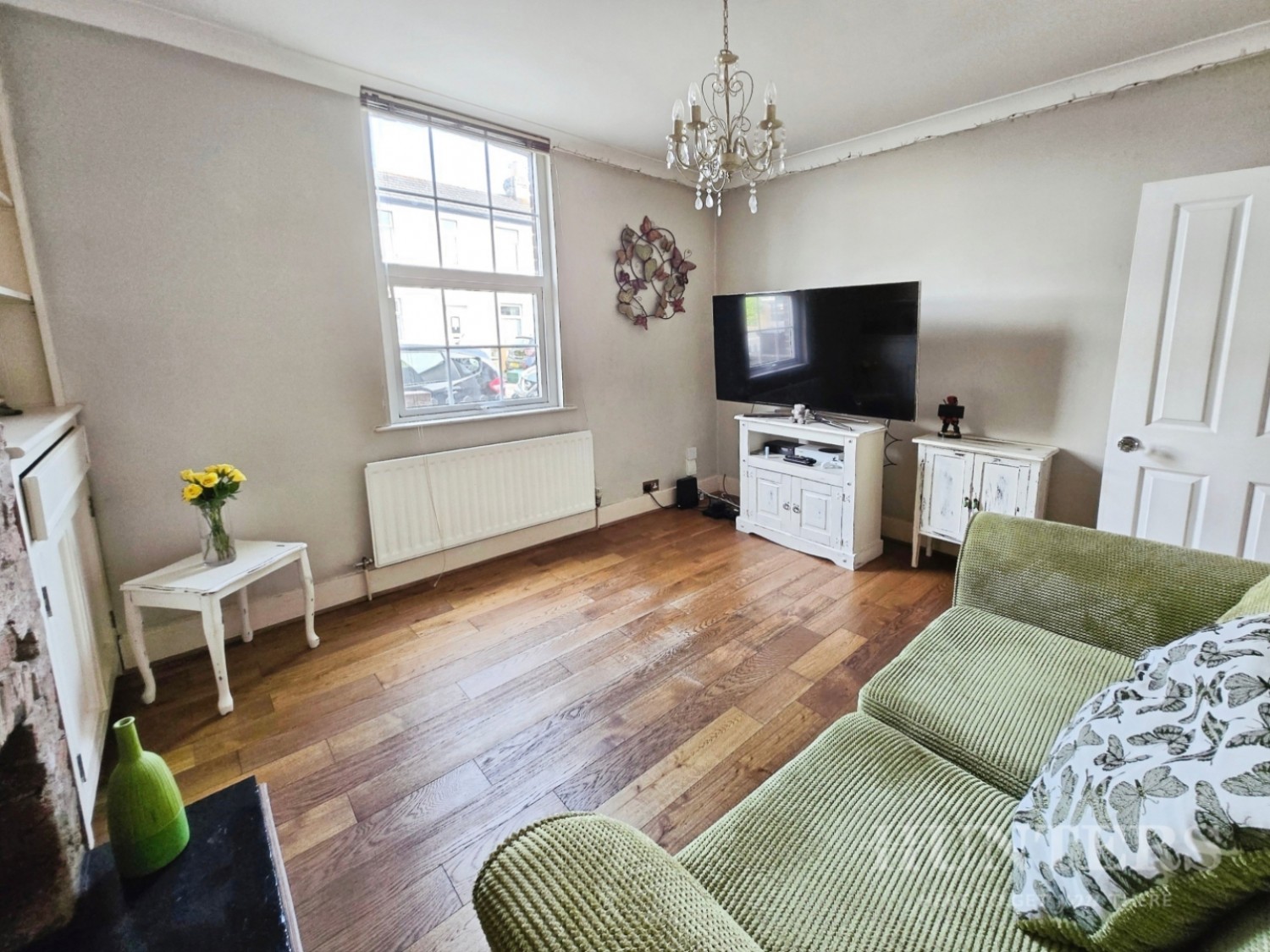 2 bedroom House for sale in St Andrews Road, Carshalton
