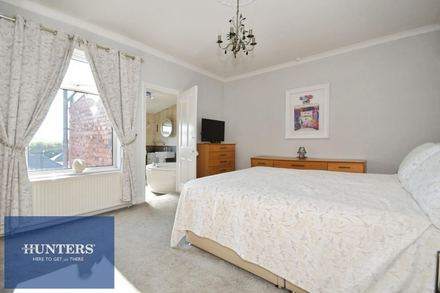 2 bedroom House for sale in Wellington Street, New Whittington, Chesterfield, S43 2BQ
