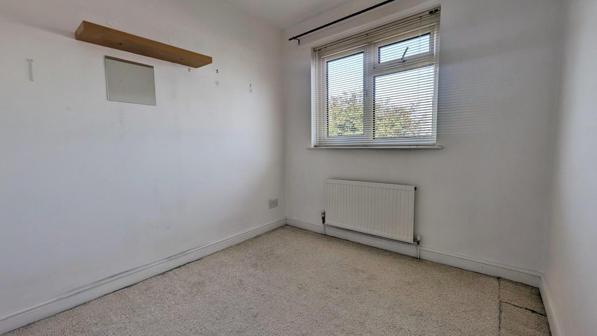 Eastfield Drive, Solihull B92 9ND