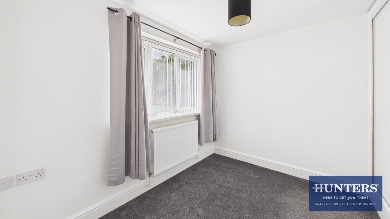 2 bedroom Flat to let in Victory House, East View, Roker, Sunderland