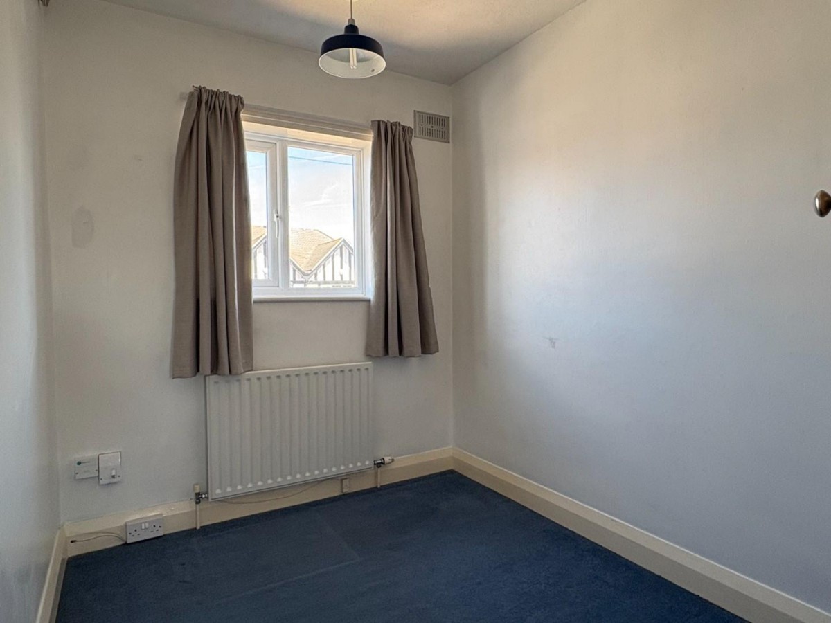 Dennis Road, Gravesend, DA11 7NW