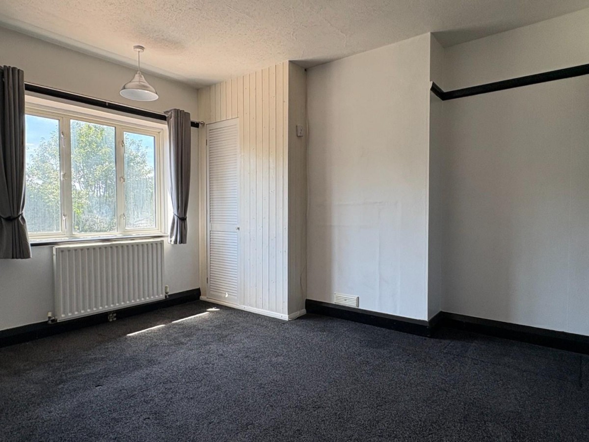 Dennis Road, Gravesend, DA11 7NW