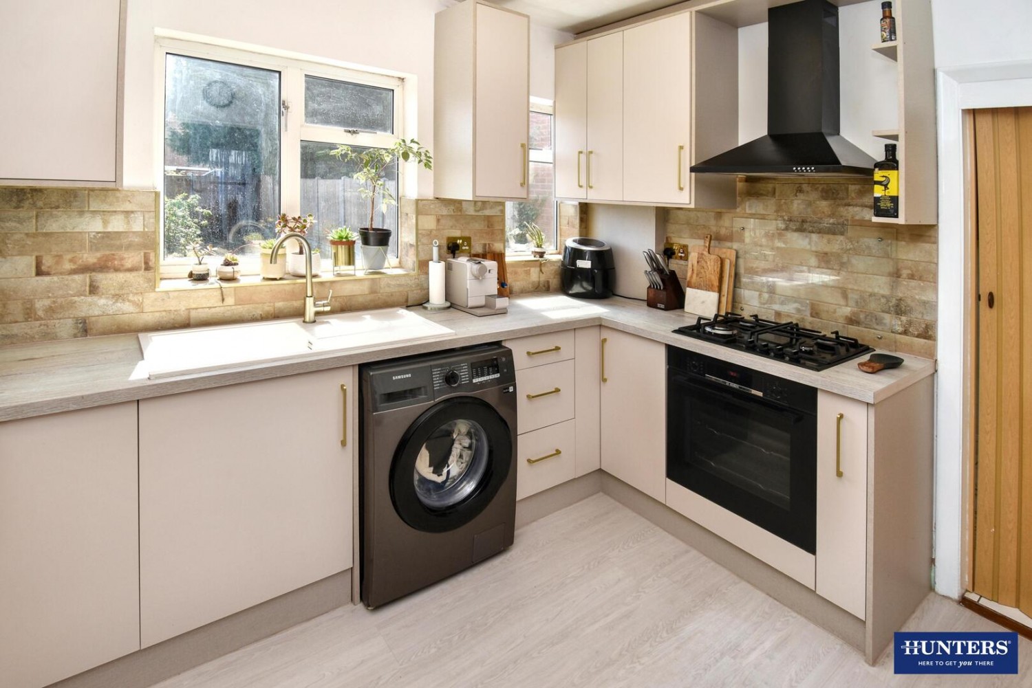 3 bedroom House for sale in The Crescent, Wigston