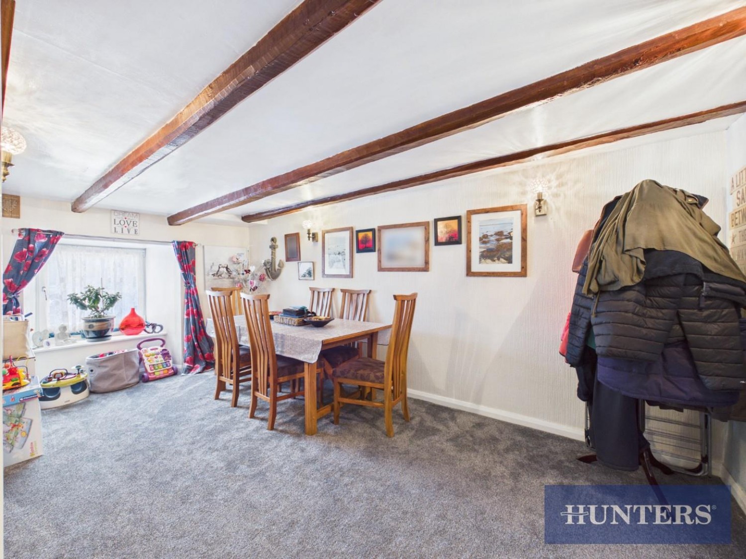 2 bedroom House for sale in High Street, Bempton, Bridlington