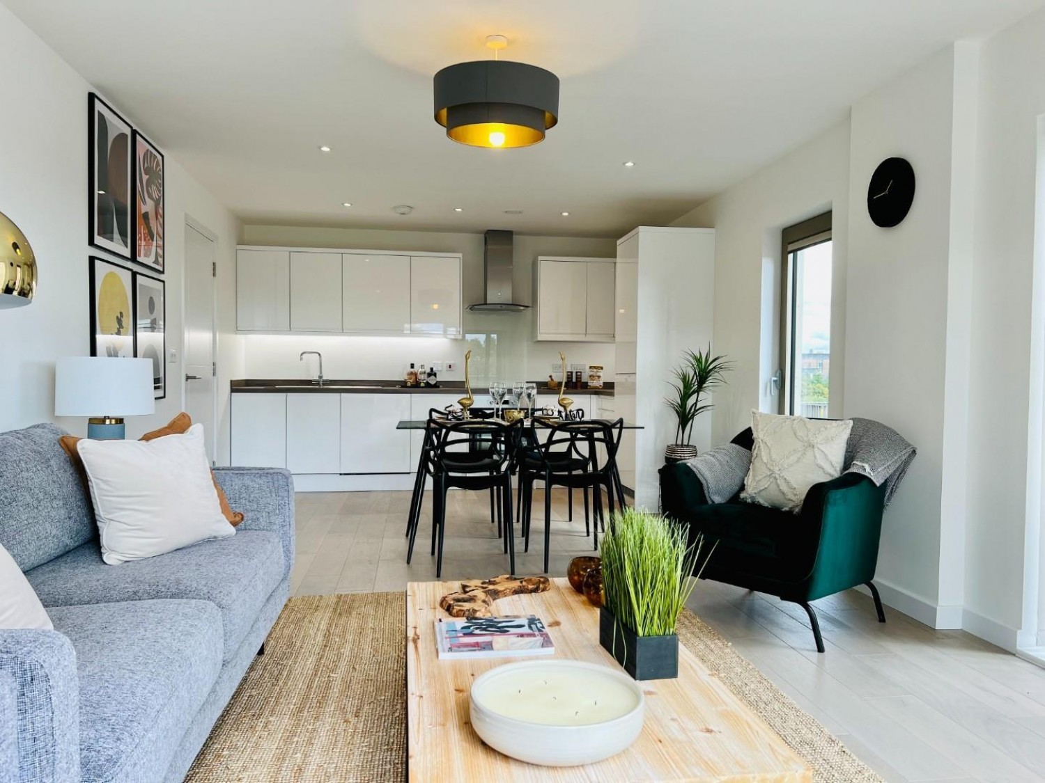 2 bedroom Flat for sale in 3rd Floor Apartment, Riverside Park