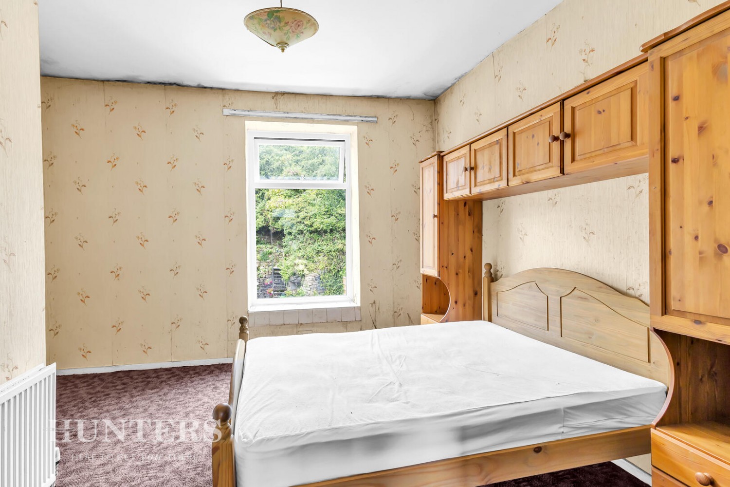 3 bedroom House for sale in Rock Nook, Littleborough OL15 9QJ