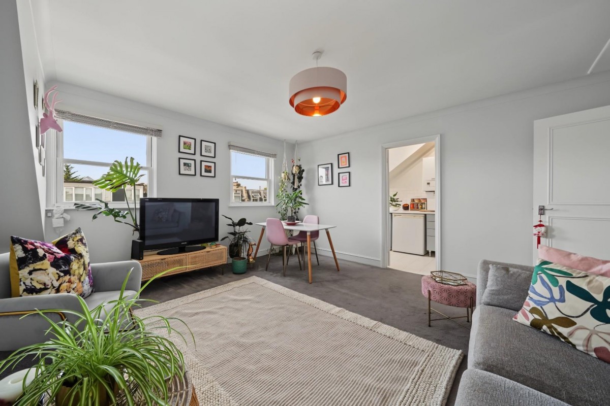 Adolphus Road, London, N4