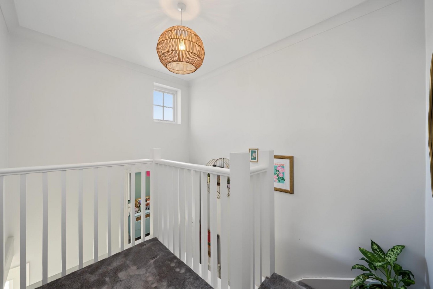 2 bedroom Flat for sale in Adolphus Road, London, N4