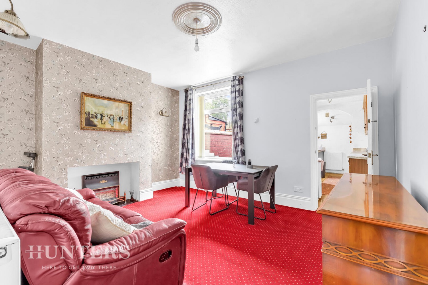 2 bedroom House for sale in Clovelly Avenue, Oldham